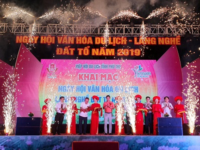 Khai mạc Ngày hội Văn hóa Du lịch làng nghề Đất Tổ năm 2019